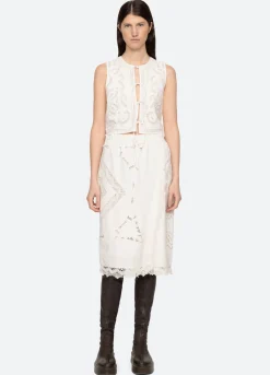 Women Sea New York Edith Vest